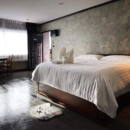 Dselin Boutique Hotel & Nails Нан Екстериор снимка